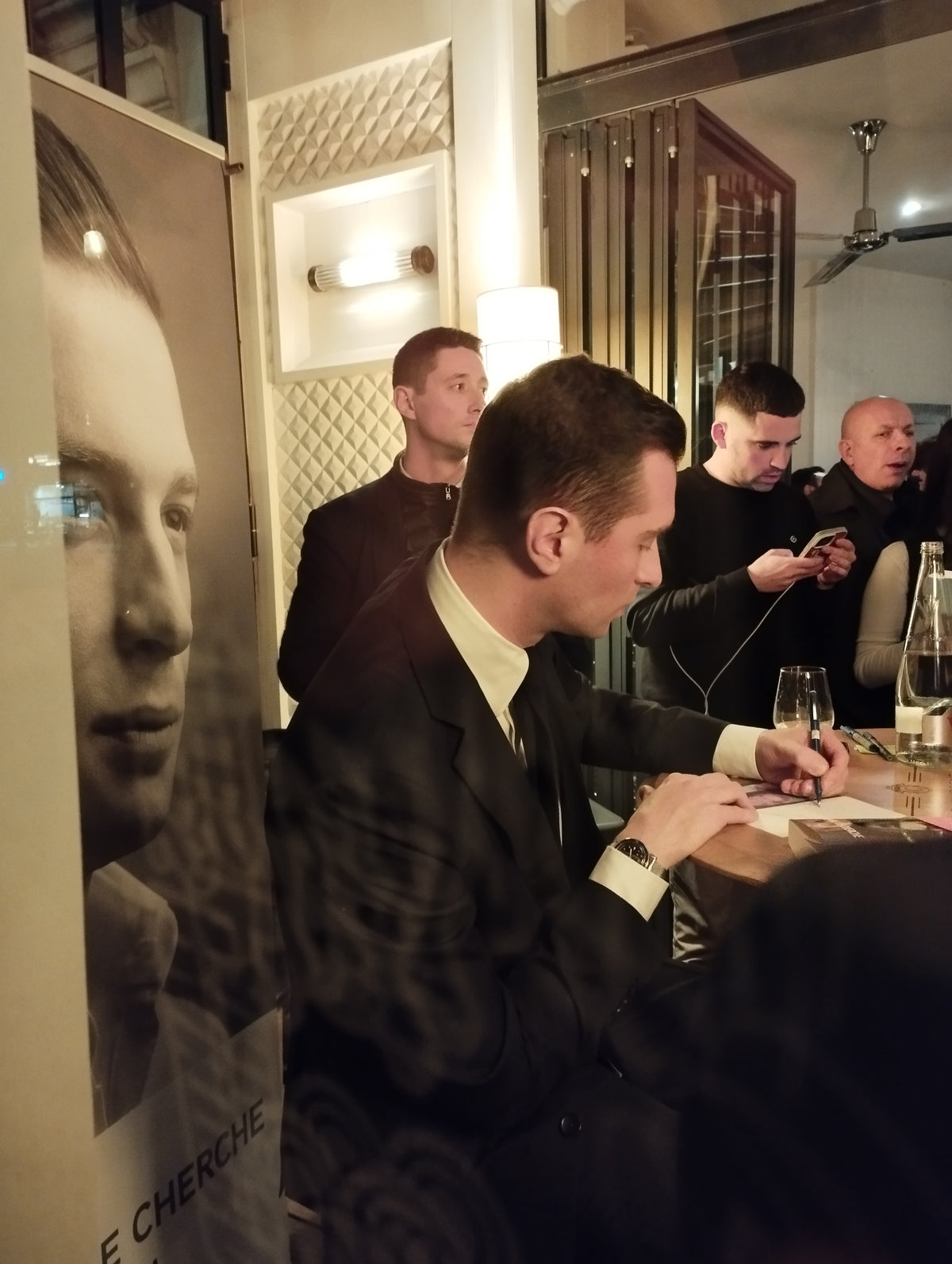 France : Mediapart attribue à Jordan Bardella d’anciens propos antisémites, qu’il conteste formellement