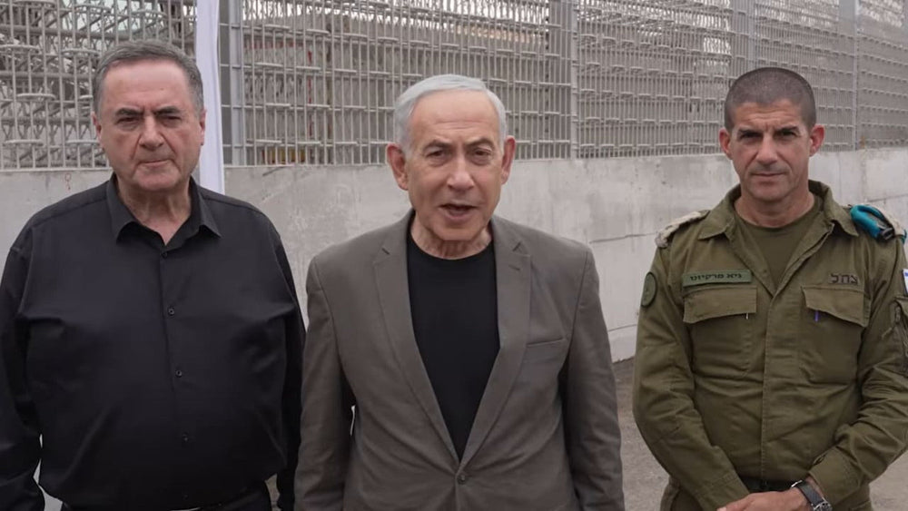 Benjamin Netanyahu, Israel Katz et un officier devant la barrière orientale le 15 octobre 2026